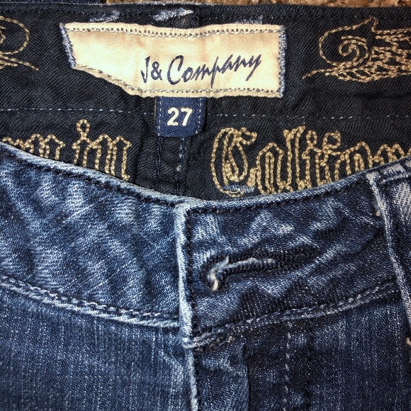 J & Company Jeans Mid Wash "Born in California" - Picture 4 of 7
